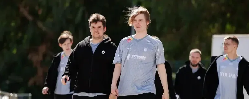 Team Spirit  reverse  PARIVISION  para alcanzar la gran final de BLAST Slam VIII - Noticias Esports