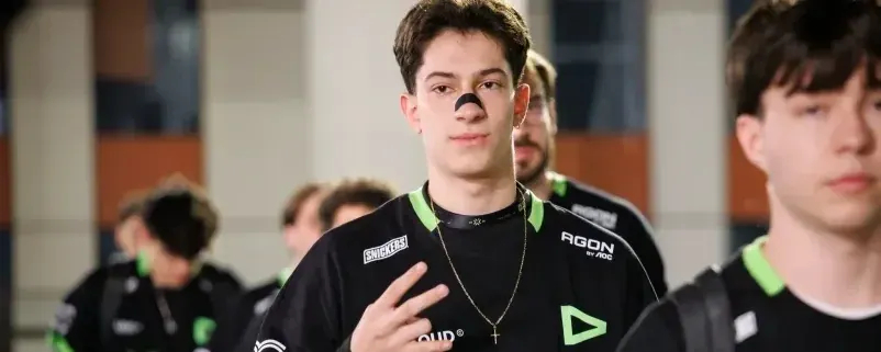 La final de Champions Shanghai alcanza un pico revisado de 1.49 millones de espectadores - Noticias Esports