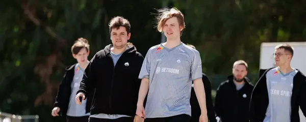 Team Spirit se enfrenta nuevamente a Team Yandex en la Gran Final de BLAST Slam VIII