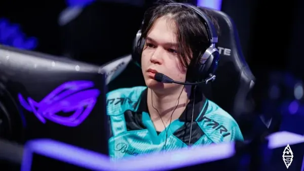 Nombres Satanic  Saksa  el mejor jugador de Dota 2 del mundo y discute sus héroes carry preferidos