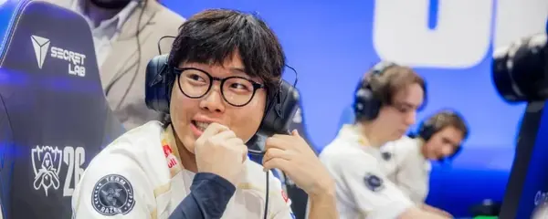 Karmine Corp  barrer a MVK para alcanzar la final del Play-In de Worlds 2026